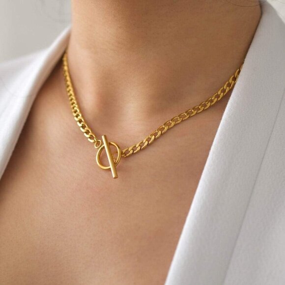 🆕 Women Gold Toggle Clasp Necklace Fashion Chunky Trendy Cuban Gemstone Jewelry - Picture 2 of 7